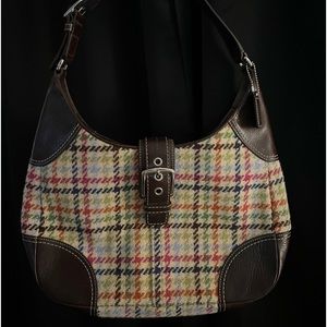 Vintage Coach Hampton Tattersall Multicolored
Hobo Shoulder Bag